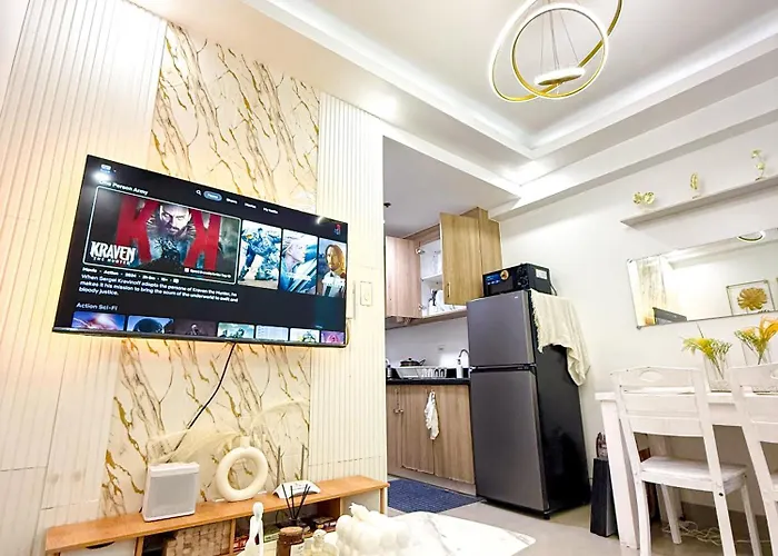 Apartahotel Near Naia Airport With Pool - Beatus *